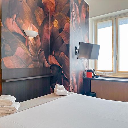 Fontana Suites - 15 Min Dal Duomo Милан Экстерьер фото