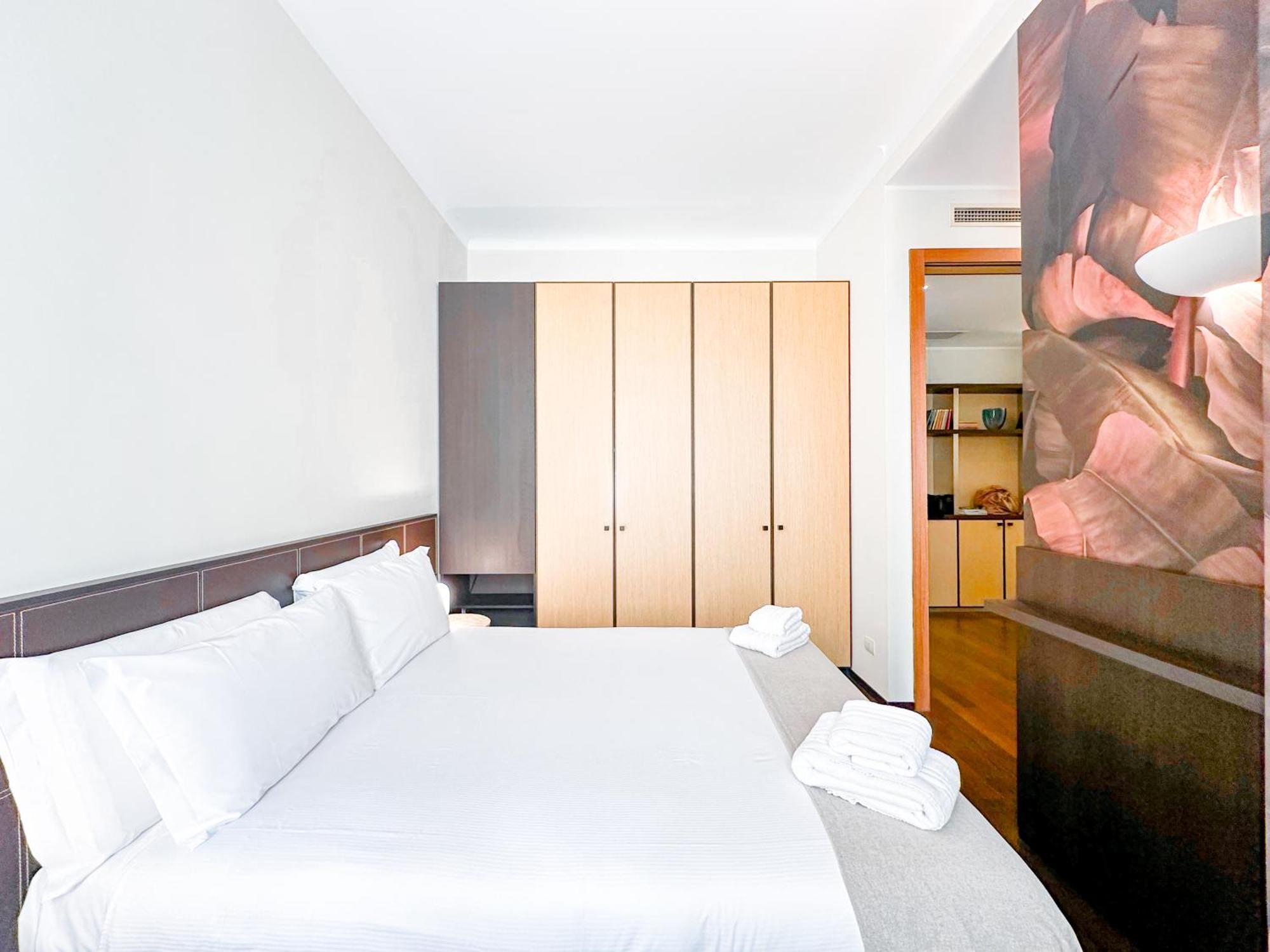 Fontana Suites - 15 Min Dal Duomo Милан Номер фото